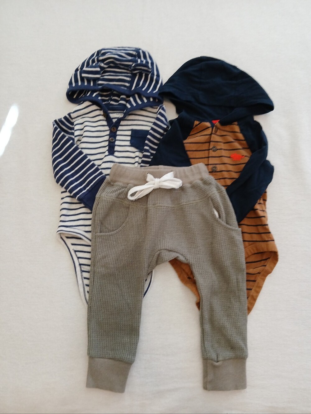 Bundle Boys 12 Month 2 Hooded Stripe Bodysuits Carter's Pants waffle knit